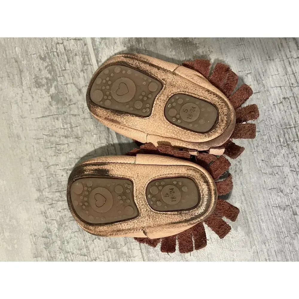 Los Angeles Boutique Peach Pink Boho Fringe Moccasins Baby Toddler Sz 5 18-24m